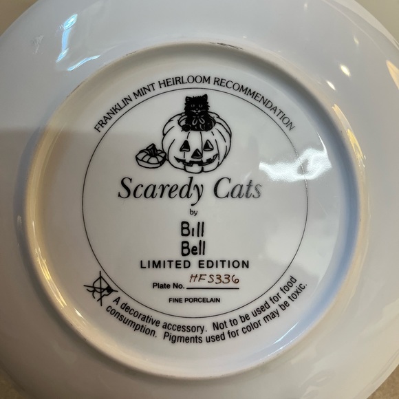 Franklin Mint Cat Lovers Collector Holiday Plates - Picture 6 of 9